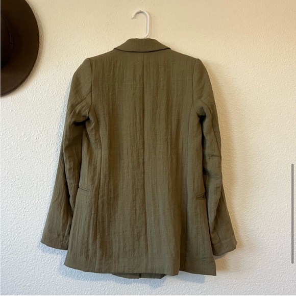 H&M | double breasted olive linen blazer - Picture 7 of 9